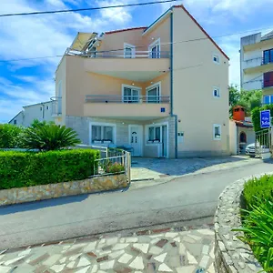 hotellátogatás